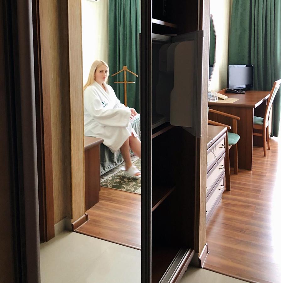 Hermes Resort Hotel With Medical Treatment Truskavec Exteriér fotografie